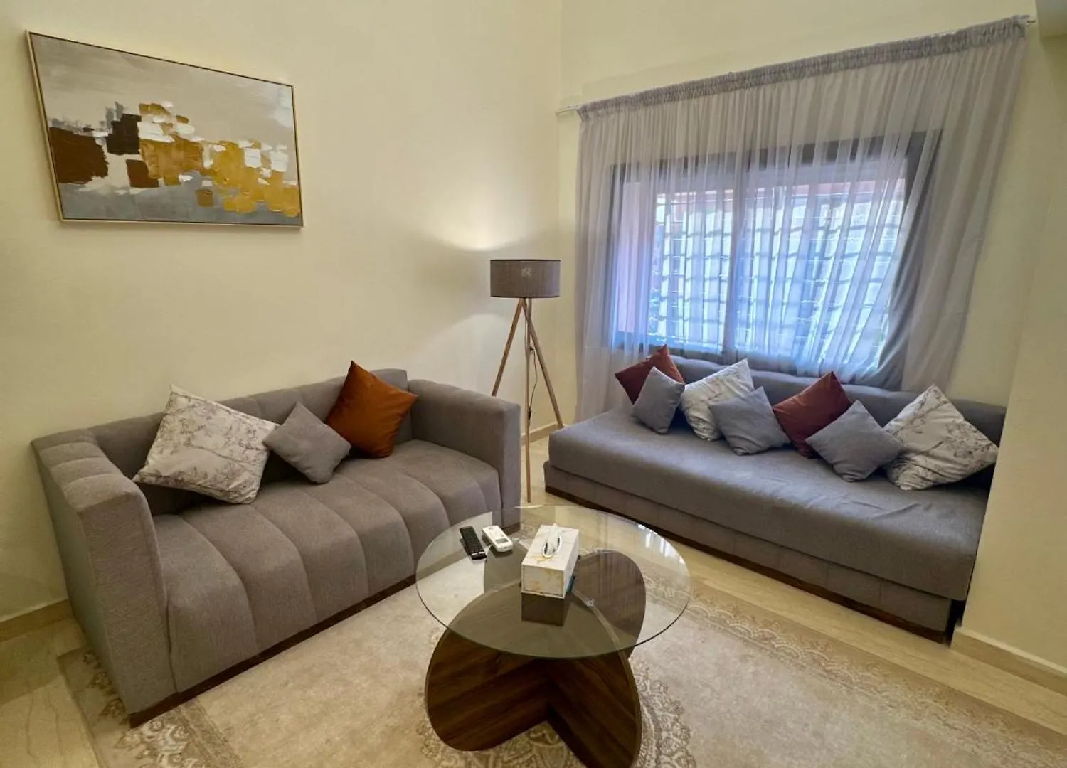 The Cosy Duplex With Gym Access & Near Mall, Palooza Marrakesh Marruecos